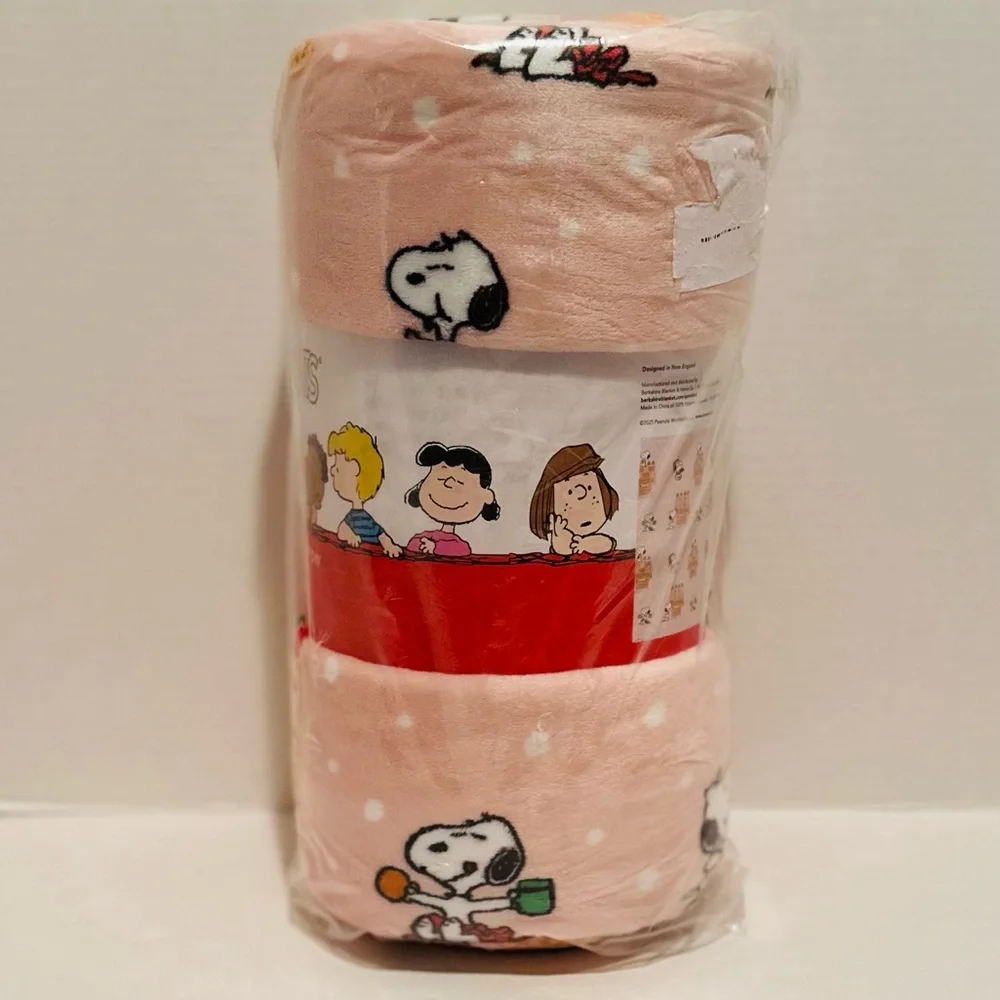 Peanuts NWT Snoopy Gingerbread Dreams 50 X 70 Velvetloft Plush Throw
